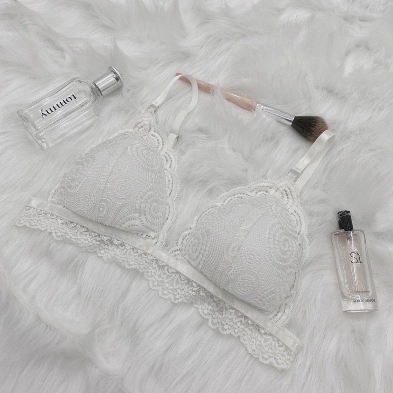 Katie White Bralette - Áo lót ren trắng dễ thương thoải mái sexy | BigBuy360 - bigbuy360.vn
