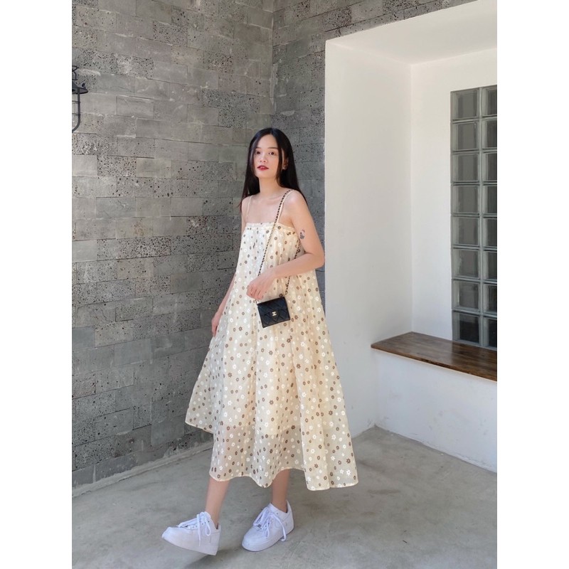 [Mã SKAMA06 giảm 8% tối đa 50K đơn 250K] Teresa dress - Đầm hai dây hoa xoè - Somalyng.studio | BigBuy360 - bigbuy360.vn