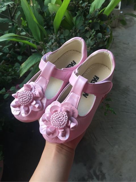 giày công chúa bé gái size 36