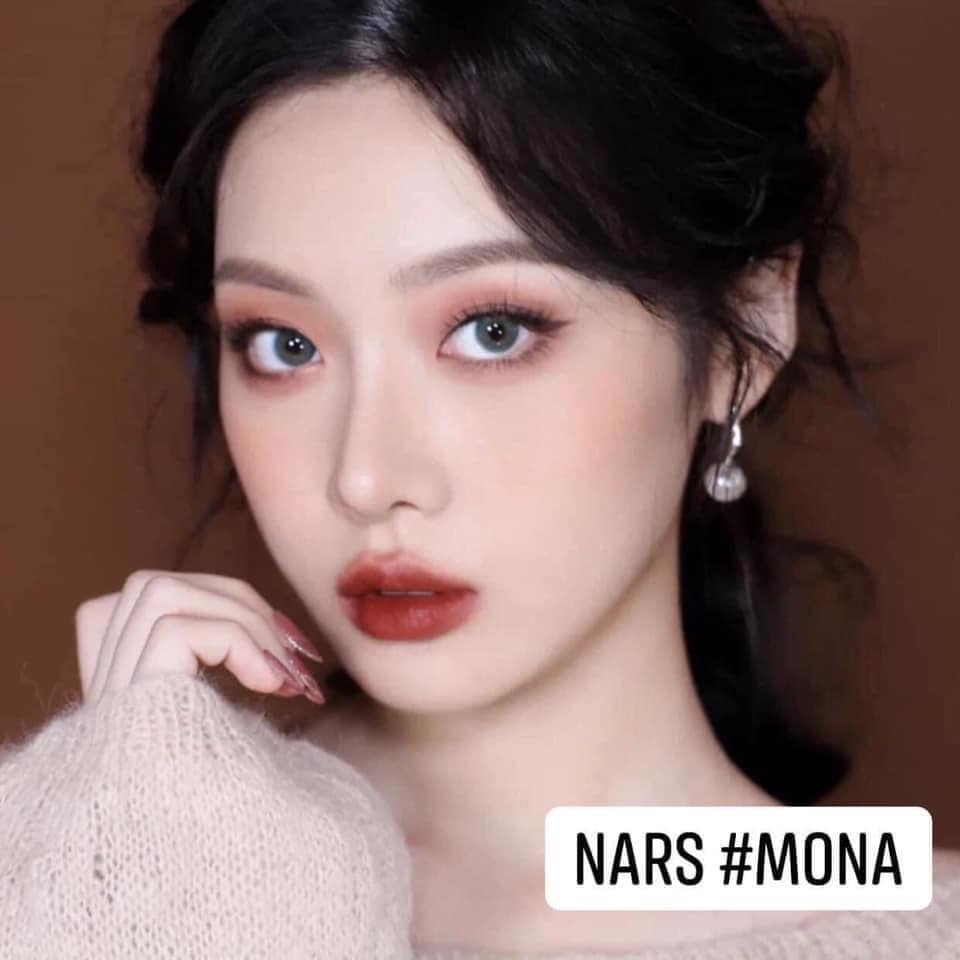 Son Nars Unwrapped Audacious Màu Mona phiên Bản Giới Hạn, thiết kế vỏ bạc, chất son siêu mịn m