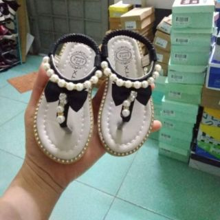 Bốt nơ da cho bé