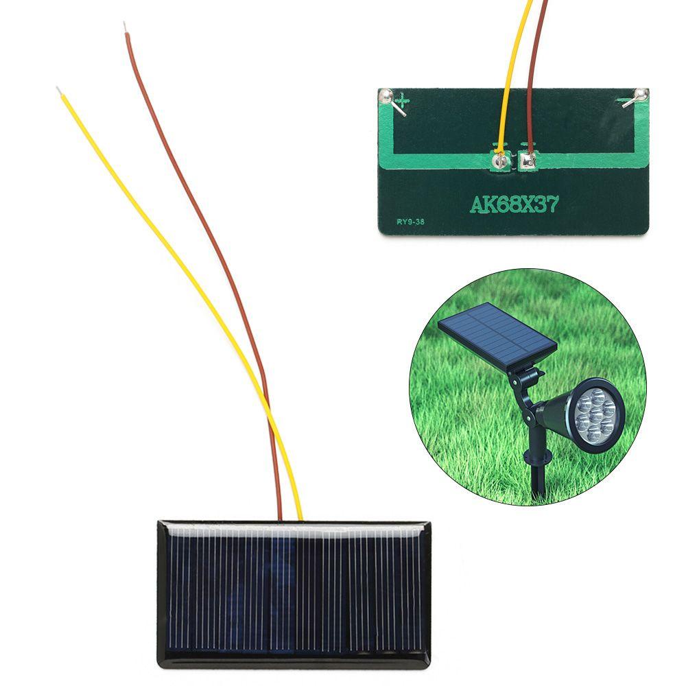 Đèn PISTA Gắn Xe Đạp Sử Dụng Năng Lượng Mặt Trời