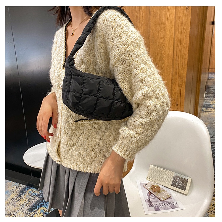 Túi vải phao đeo vai, quai xách, túi vải hot trend phong cách ulzzang Emmer