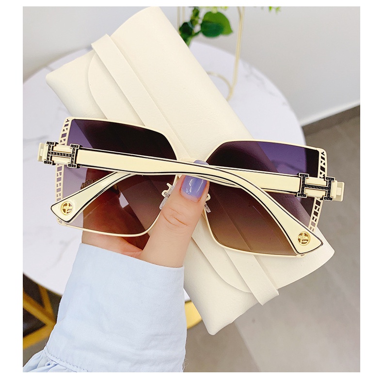 Kính Mát Gọng Vuông Bản To Chống Nắng Thiết Kế Thời Trang