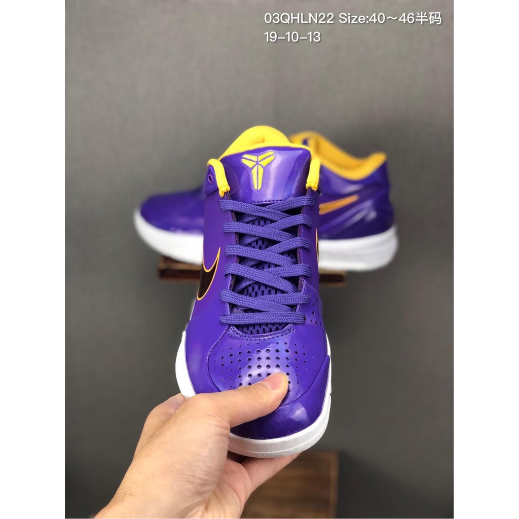 Shoes Real Carbon Edition Nike Zoom Kobe 4 ZK4 Kobe 4 generation professional combat Basketball shoes. According to