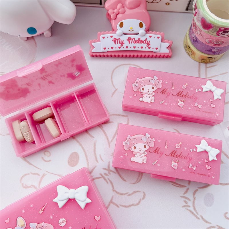 Sanrio 🌺 Hộp Đựng Thuốc Chia Ngăn Nhỏ Gọn HelloKitty Melody Kuromi LittleTwinStars Cinnamoroll PompomPurin BADBADTZ-MARU Keroppi