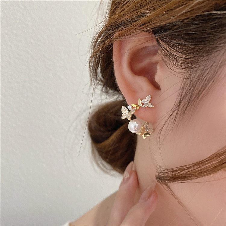 Bông tai mạ bạc 925 hình bướm đính ngọc trai giả