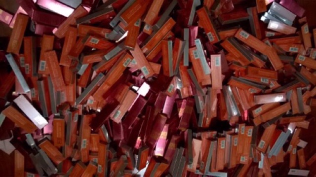 Dưỡng môi PCD kích màu sau xăm | BigBuy360 - bigbuy360.vn