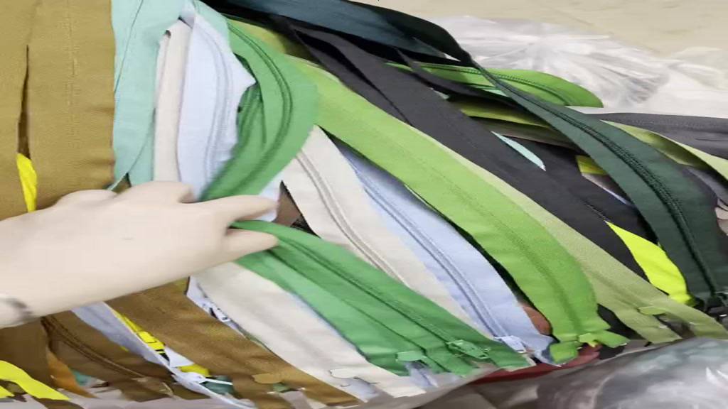 dây kéo áo khoác răng cước dài 70cm | BigBuy360 - bigbuy360.vn