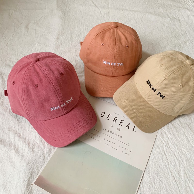 Mũ Lưỡi Trai Thêu Chữ Màu Hồng Phong Cách Hàn Quốc Thời Trang Cho Nữ