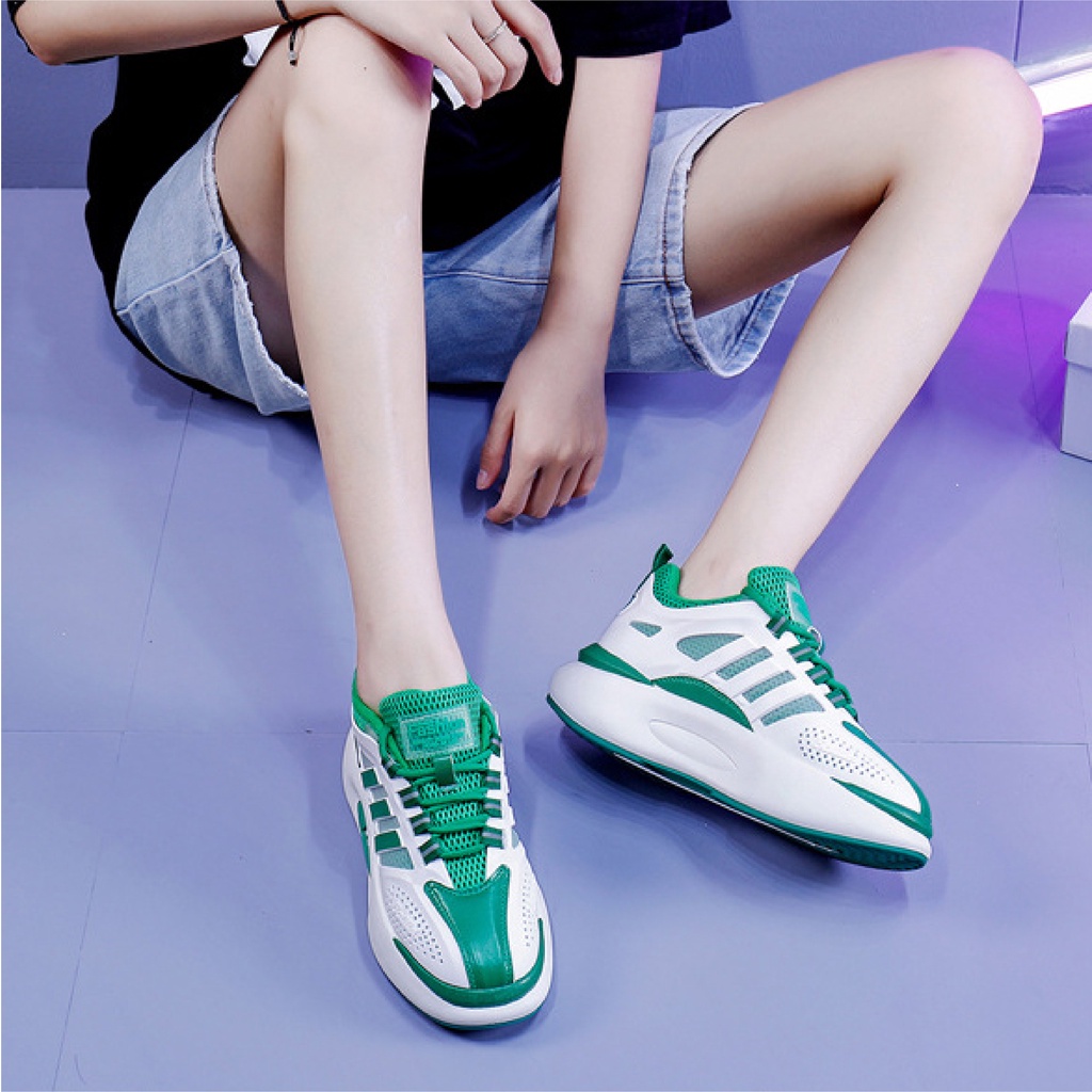 Giày Độn Đế Nữ BLUEWIND Tăng Chiều Cao, Giày Sneaker Da Mềm Phối Lưới Thoáng Khí 68856