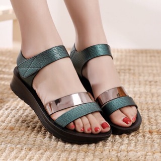 Dép sandals nữ