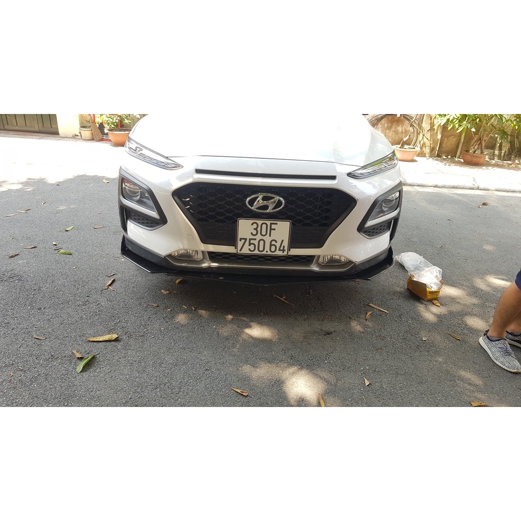 Lip trước/ lippo trước/ Cản trước lắp cho xe kona