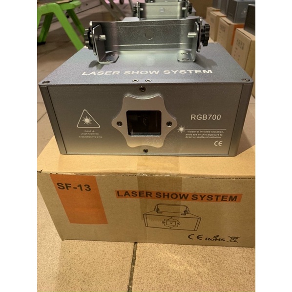 Đèn laser RGB 700