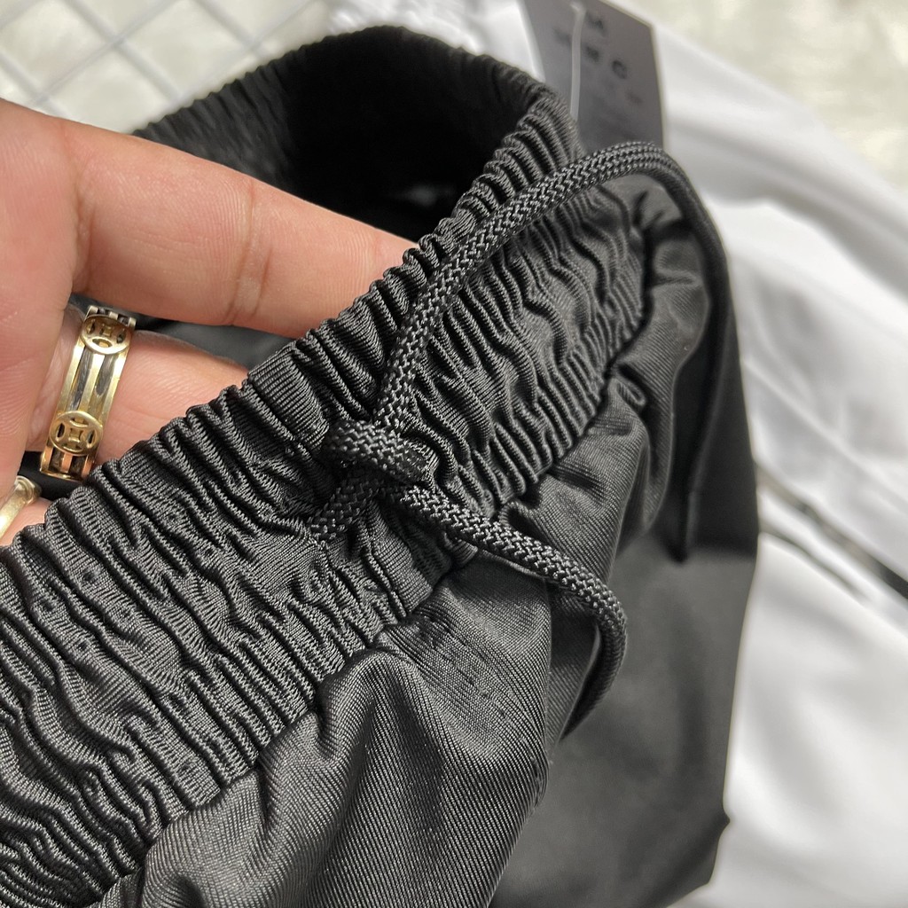 Quần dài jogger thể thao nữ chất thun co giản và thấm hút cao cấp | BigBuy360 - bigbuy360.vn