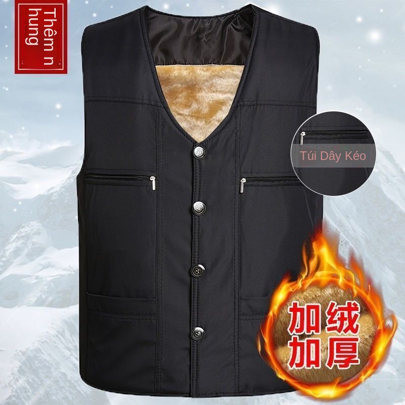 Người cha cắt tóc mặc đồ kích thước lớn cho nam giới trung niên cộng với áo vest cashmere và cao tuổi dày bông