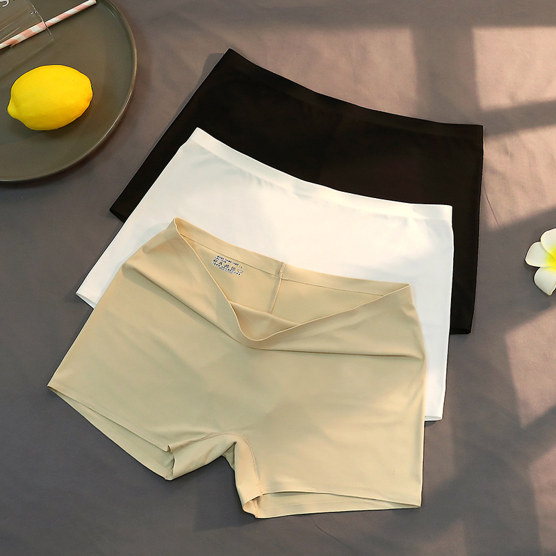 Quần Short Mặc Trong Váy Lưng Vừa Không Đường May Bằng Vải Cotton Lụa Lạnh Mỏng Eo Ngang 40Kg-70KG Dành Cho Bạn Nữ Mặc Trong Mùa Hè