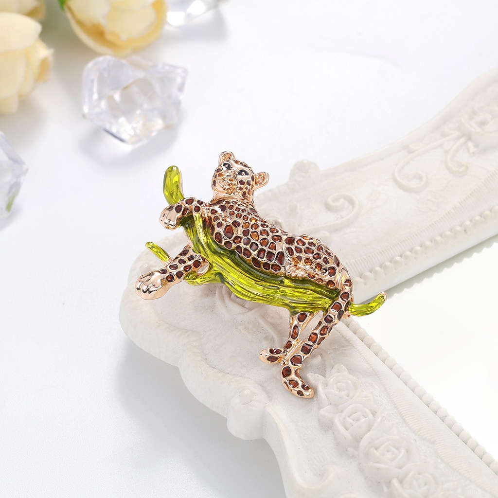 Huy Hiệu Cài Áo Họa Tiết Da Báo Hoạt Hình Thời Trang