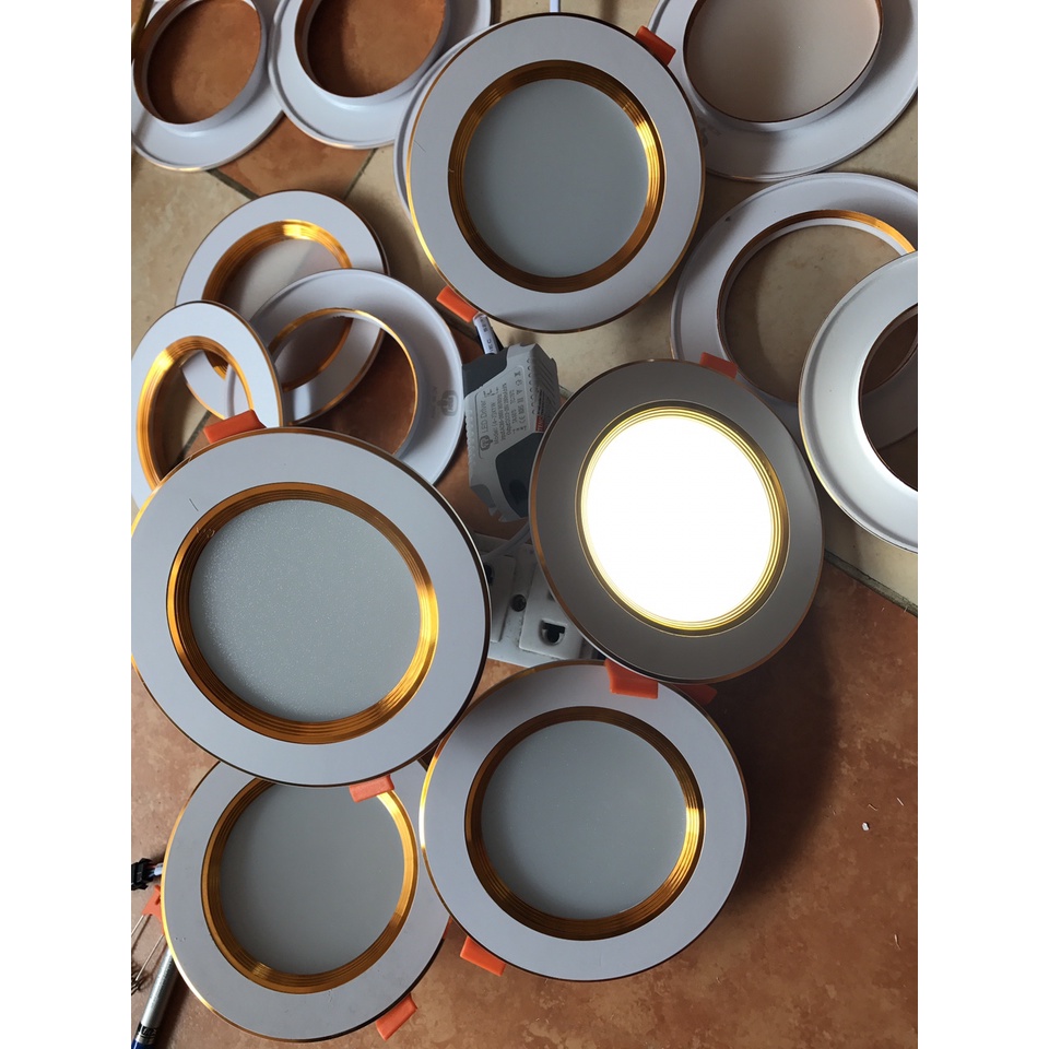 Đèn âm trần đế mỏng