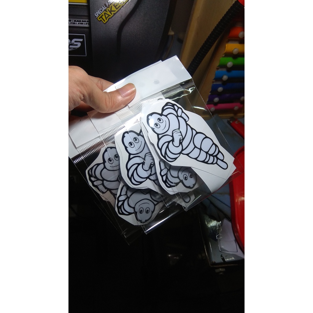 Tem con dán xe Michelin 1 bịch có 2 con tem