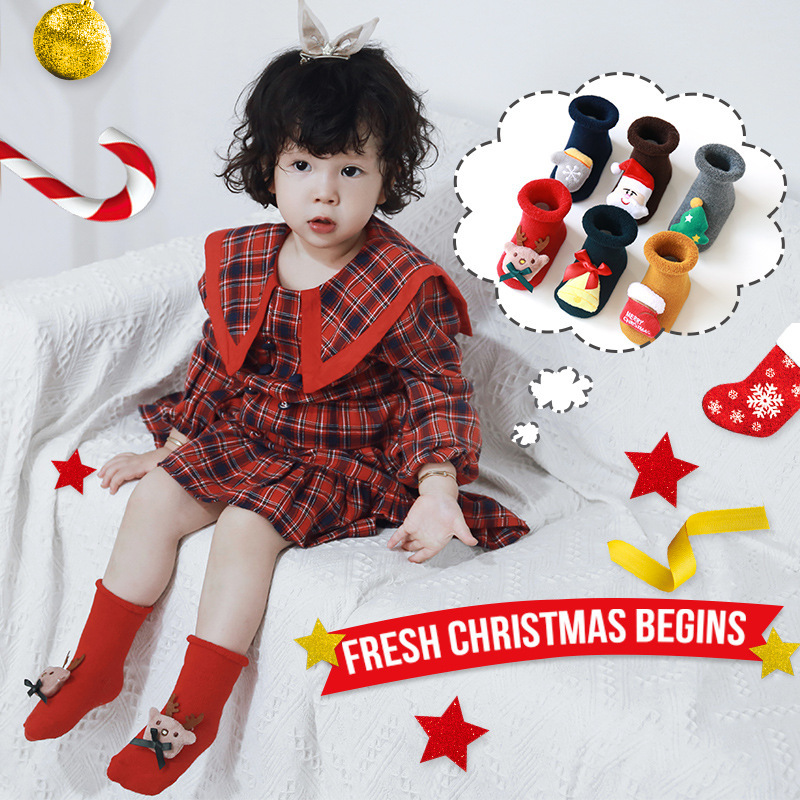 Vớ cotton giữ ấm chống trượt họa tiết ông già noel dễ thương dành cho bé 0-3 tuổi