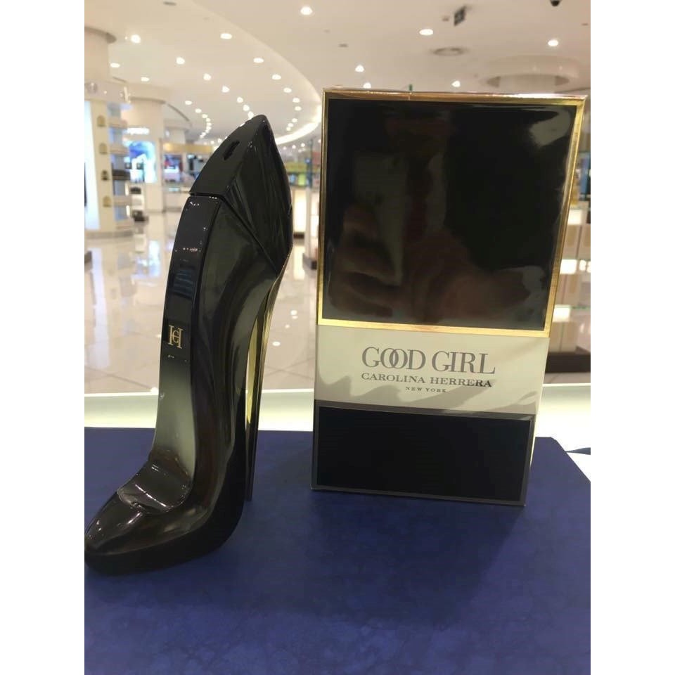 Nước hoa Good Girl Carolina Herrera EDP 100ml hình chiếc guốc quyến rũ
