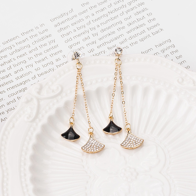 Khuyên Tai Hình Lá Bạch Quả Đính Đá Đơn Giản Sang Trọng Phong Cách Nhật Hàn