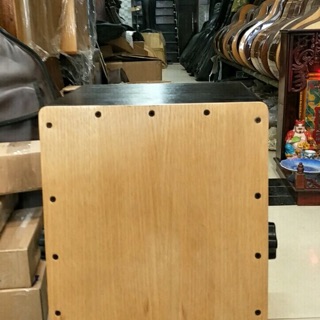 Trống Cajon