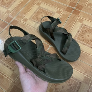 Dép chaco nam rằn ri