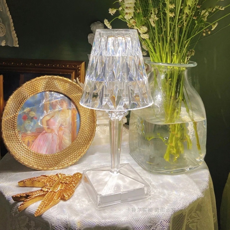 Đèn ngủ 16 màu ánh sáng màu, sạc USB Decor trang trí pha lê cao cấp