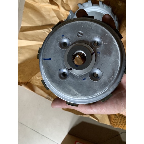 Bộ nồi  sau wave S110,wave RSX 110 4 lò xo zin hãng