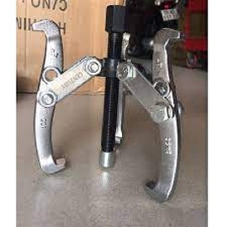 Cảo 3 chấu 4" (100mm) 2 lỗ CENTURY - 15046-4