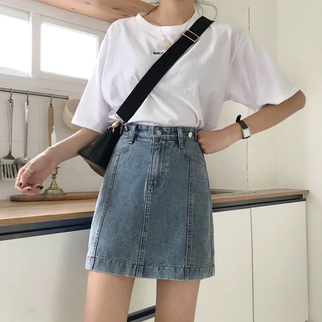 Chân váy jean chữ A ngắn lưng cao WANAWEAR cạp cúc điều chỉnh xinh xắn chất bò mềm đẹp | BigBuy360 - bigbuy360.vn