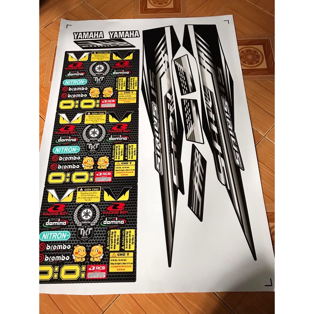 TEM SIRIUS ĐEN TRẮNG