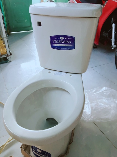 Bồn cầu 2 khối nhấn/ gạt loại tốt giá rẻ