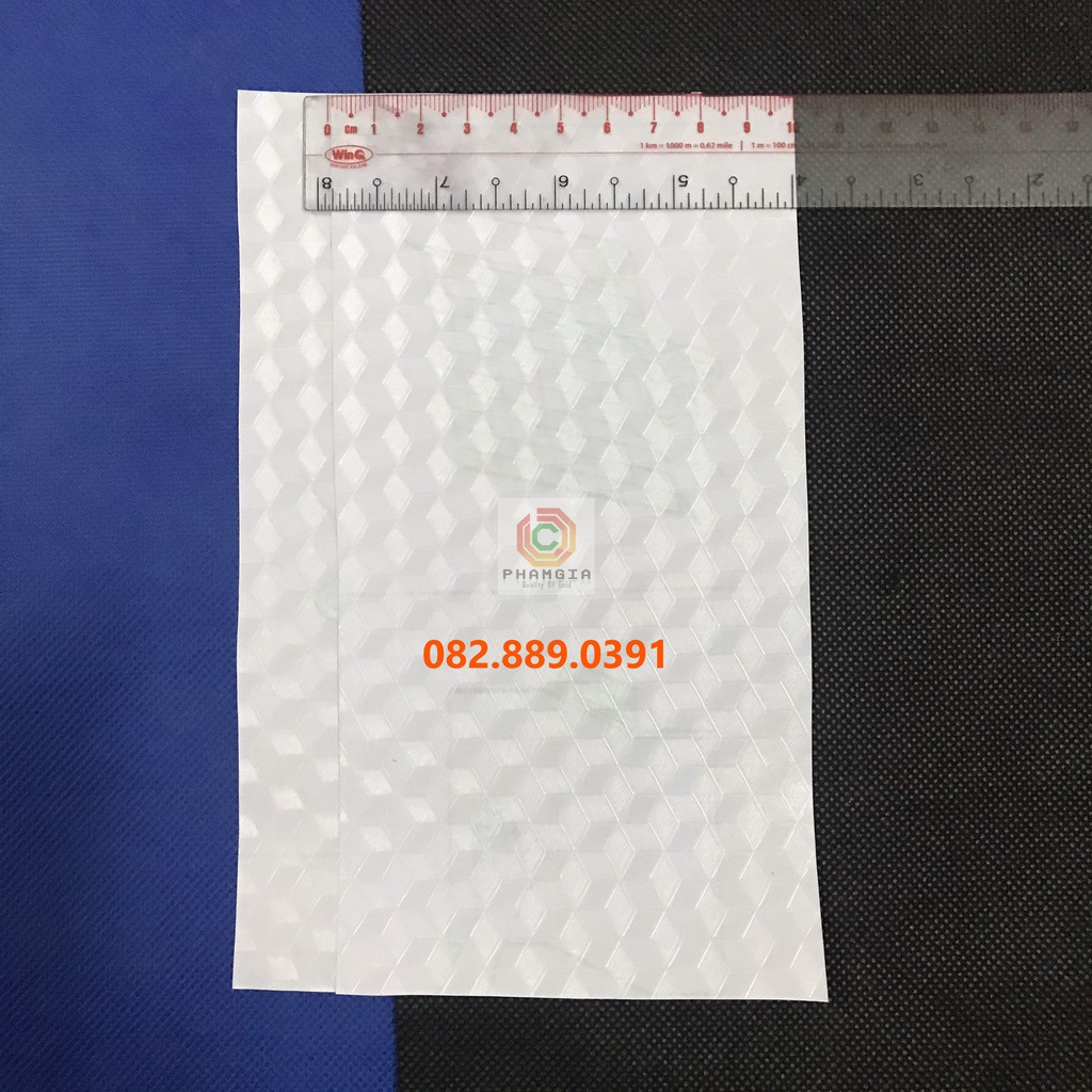 Miếng dán mặt lưng skin carbon nguyên thủy cắt sẵn khổ 10cmx17cm