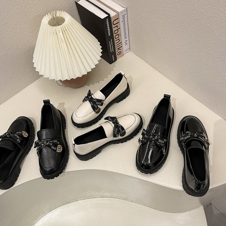[ Mã 66CBSALE giảm 30K đơn 200K] Giày búp bê đế bằng mũi tròn đính nơ xinh xắn dành cho nữ | BigBuy360 - bigbuy360.vn