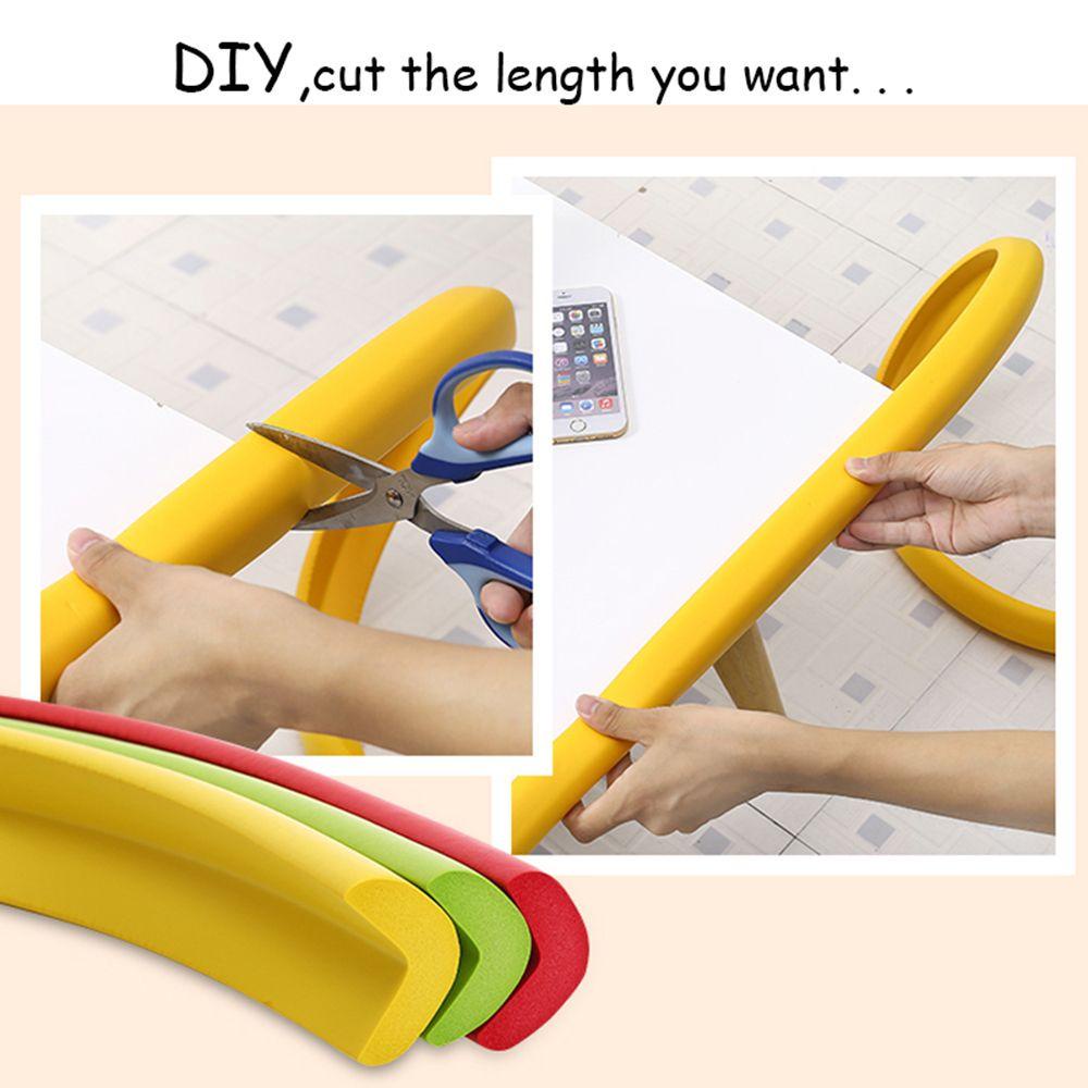 Cuộn Dây Xốp Mềm Dài 2M Bọc Cạnh Bàn Bảo Vệ An Toàn Cho Bé