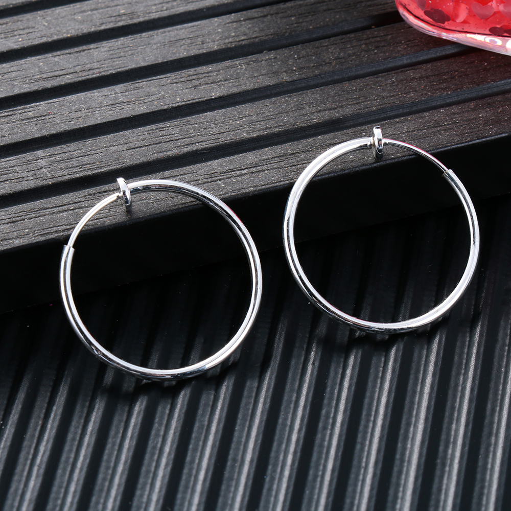 Đôi khuyên tai kiểu vòng tròn lớn cá tính thời trang dành cho nữ