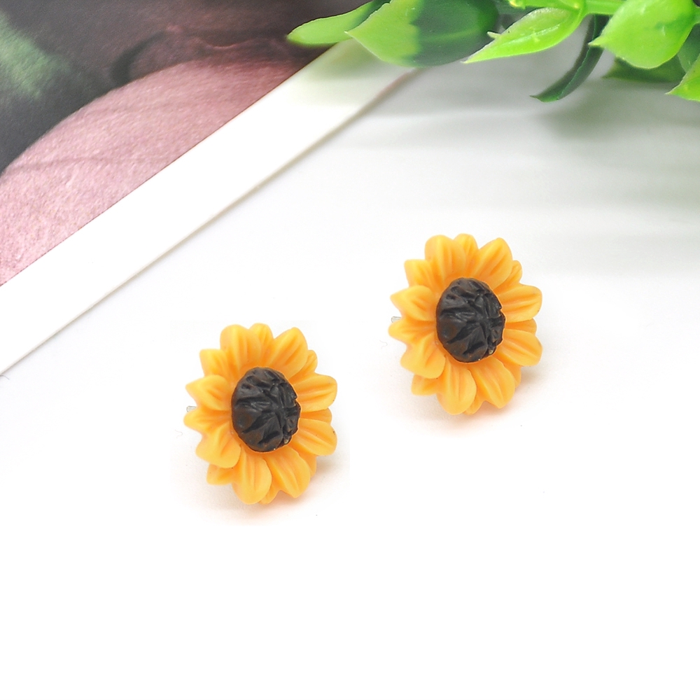 Khuyên tai hoa hướng dương độc đáo cho nữ