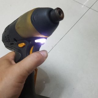 Máy Bắn Vít EZ7201 nội địa nhật