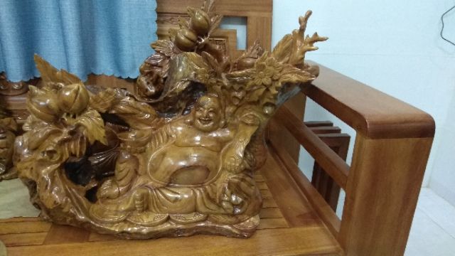 Tượng Phật Di Lặc, gỗ Xá Xị