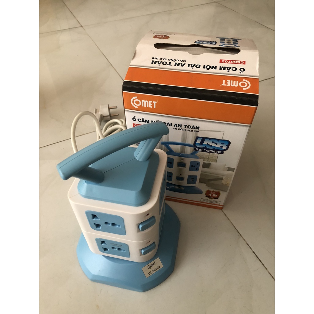Ổ Cắm Điện nối dài COMET CES6703 2500W dây dài 3m, 7 lỗ cắm 3 chấu, 2 cổng sạc USB