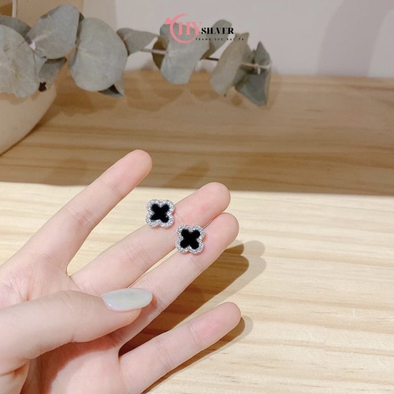 Bông tai bạc ta 4 lá đen viền nạm đá sang chảnh hoa tai nữ