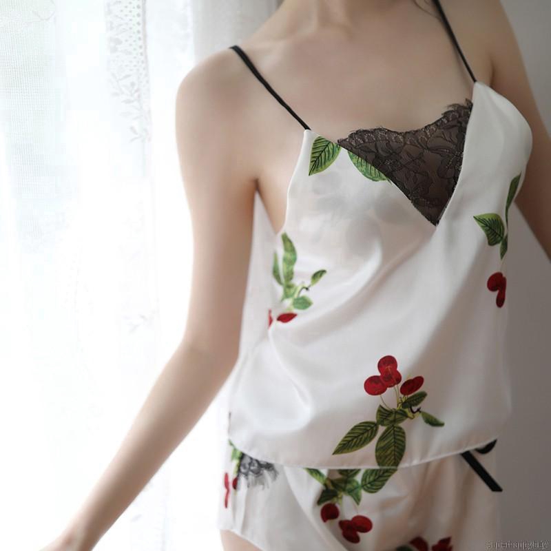 Bộ đồ ngủ hai dây in hình quả cherry