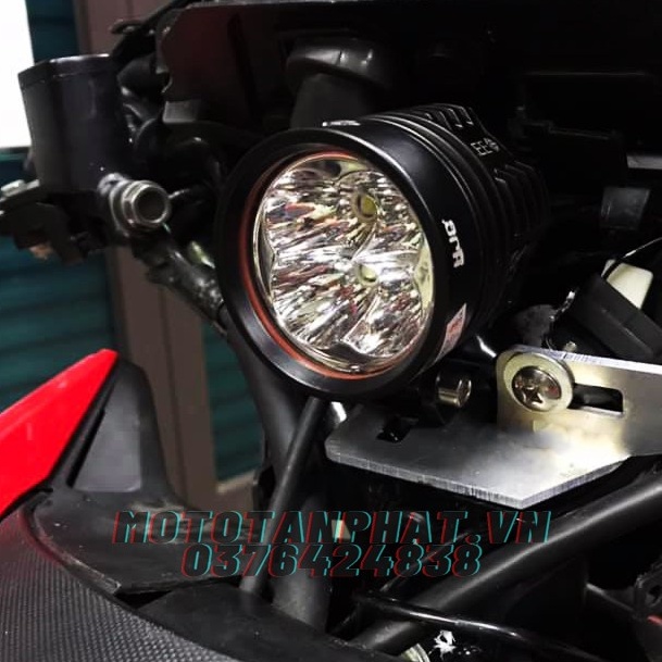 Pat bắt đèn hốc kèn Winner X CNC