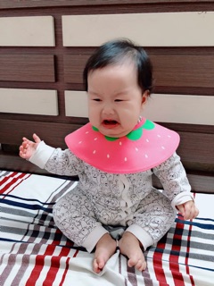 Yếm Nhật cho bé 360 độ có chống thấm