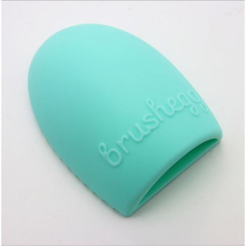 Dụng cụ vệ sinh cọ trang điểm silicone tiện lợi