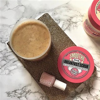 Tẩy da chết Soap & Glory Smoothie Star Breakfast Scrub