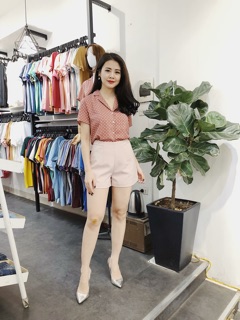 Sơ Mi Chấm Bi Cổ Vest Chất Voan Lụa Siêu Nhẹ